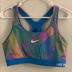 Nike Pro Sports Bra. XL